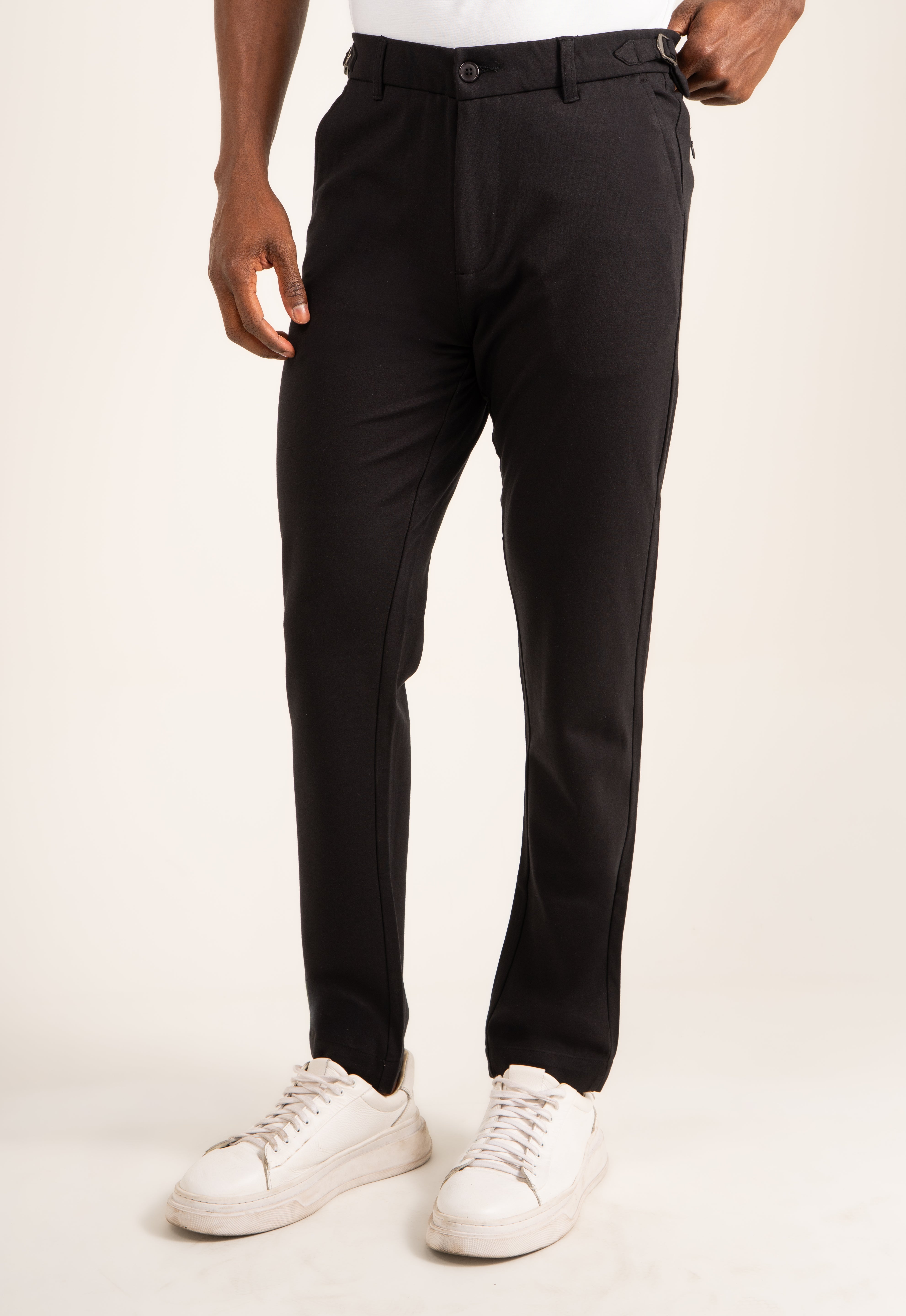 Calça de Alfaiataria Slim de Poliamida com Ajuste