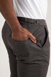 Calça de Alfaiataria Sarja Masculina com Ajuste Lateral