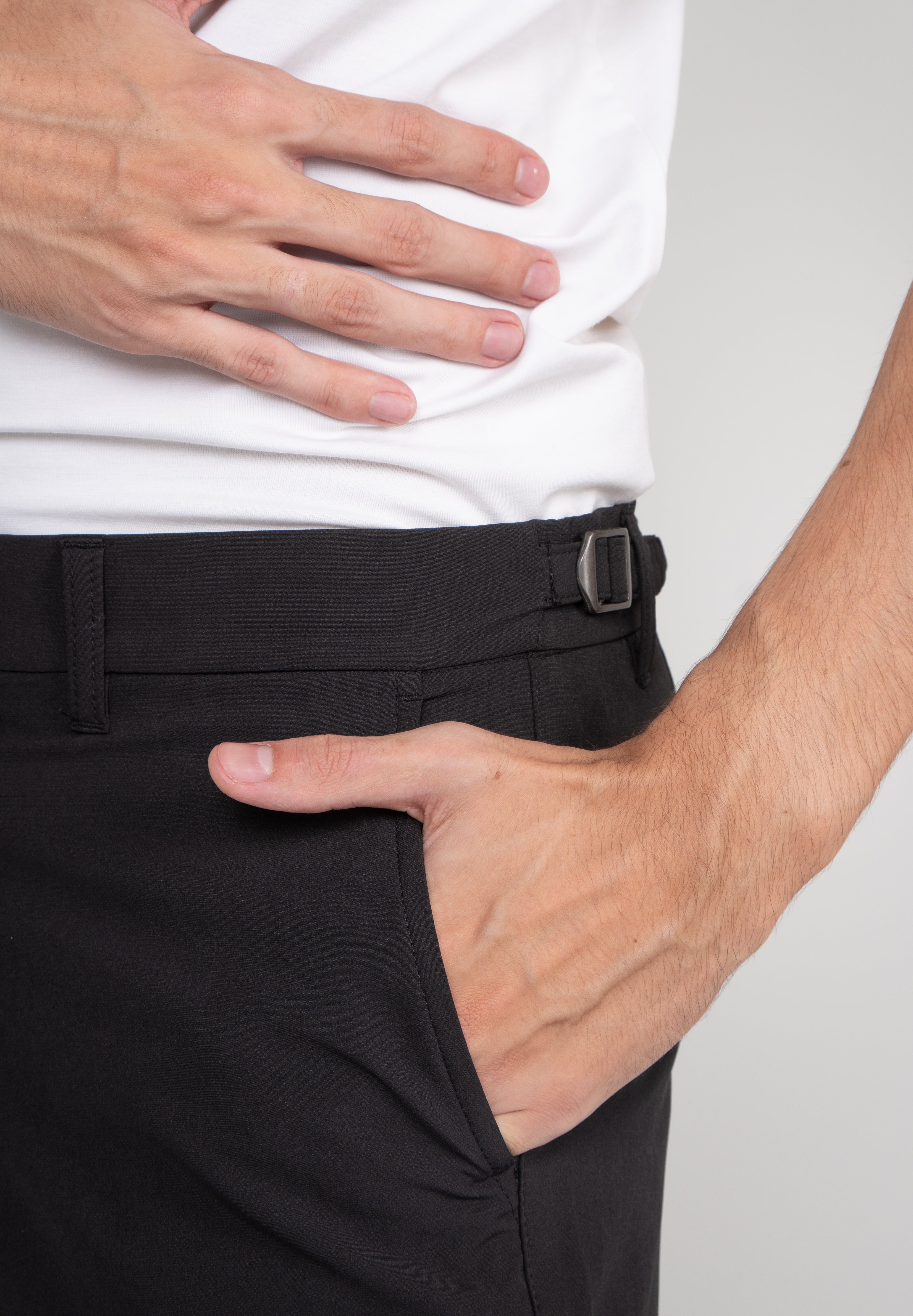 Calça Alfaiataria Masculina com Ajuste Lateral