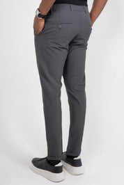Calça Alfaiataria Masculina com Ajuste Lateral