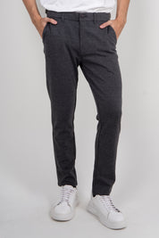 Calça Alfaiataria Masculina em Malha com Ajuste Lateral