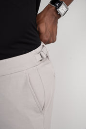Calça Alfaiataria Masculina em Malha com Ajuste Lateral