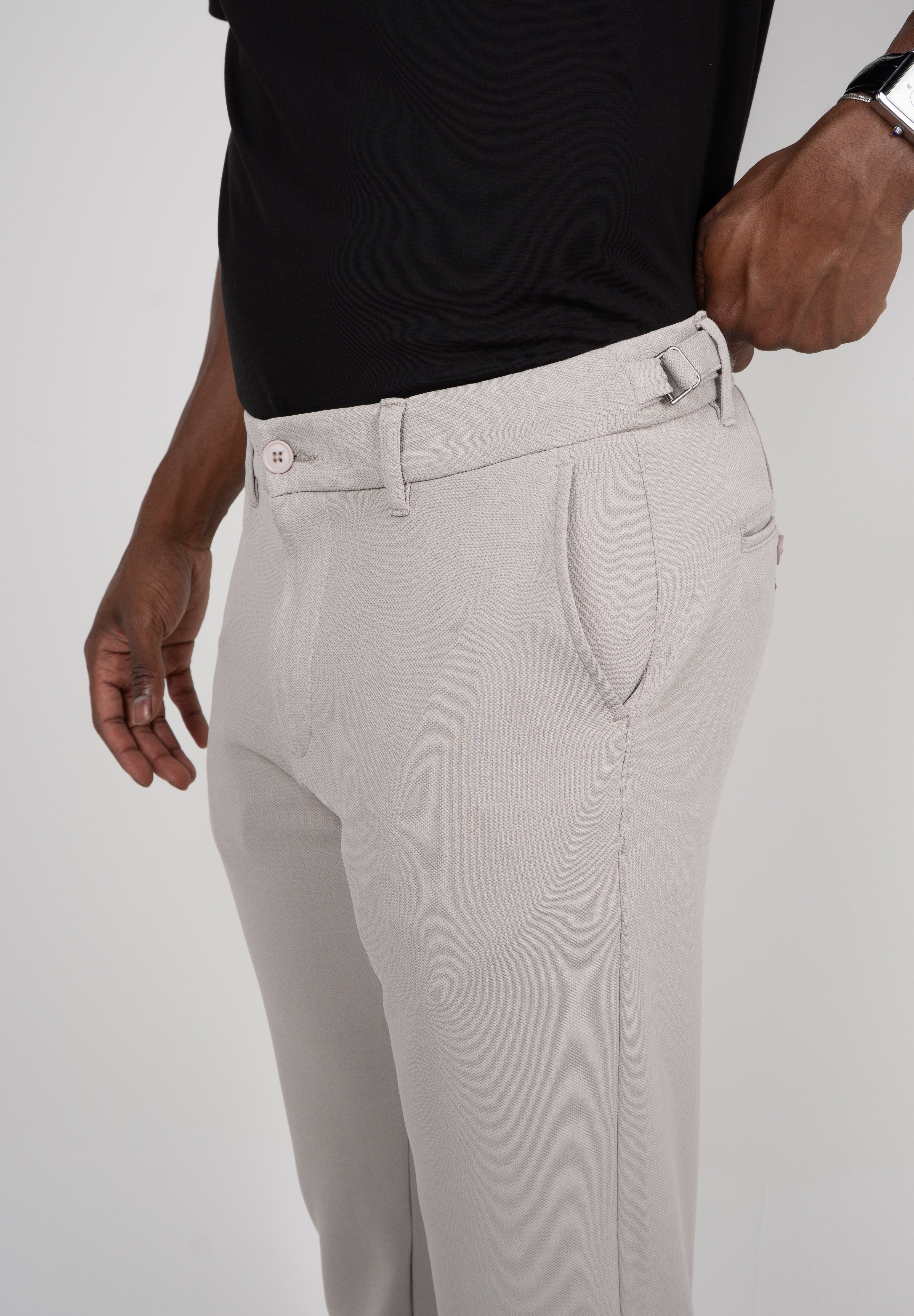 Calça Alfaiataria Masculina em Malha com Ajuste Lateral