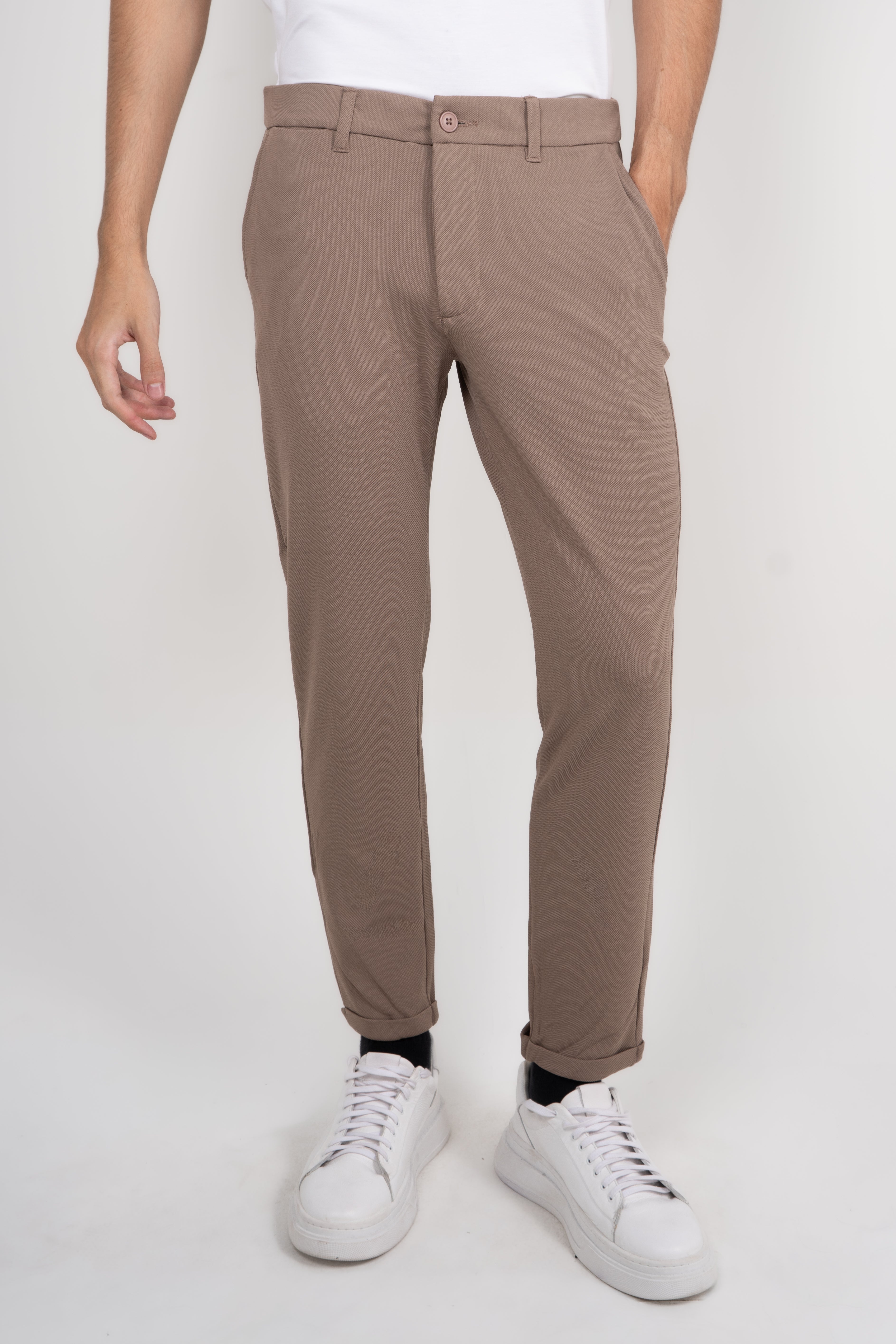 Calça Alfaiataria Masculina em Malha com Ajuste Lateral