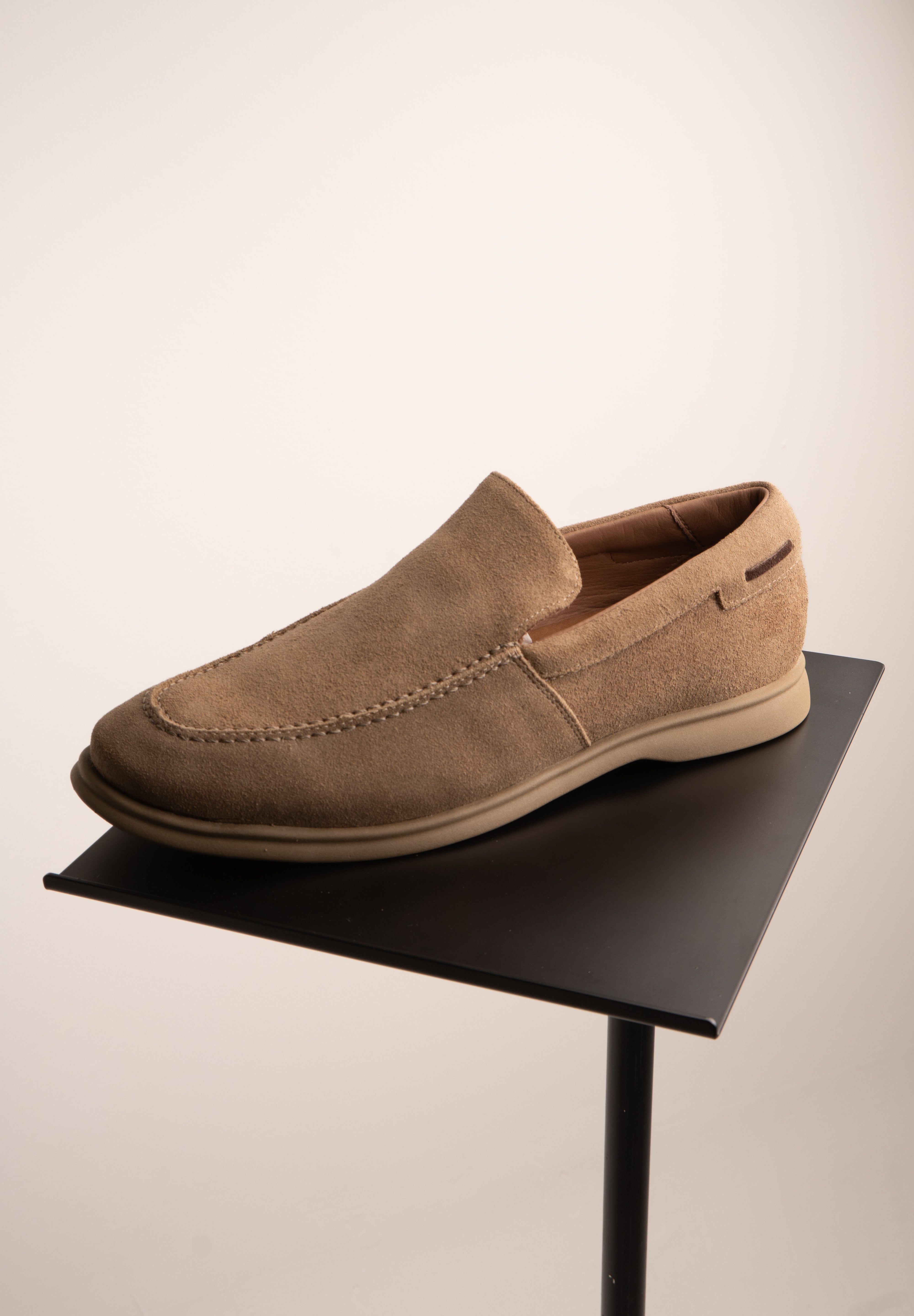 Sapato Mocassim Loafer Londres de Camurça