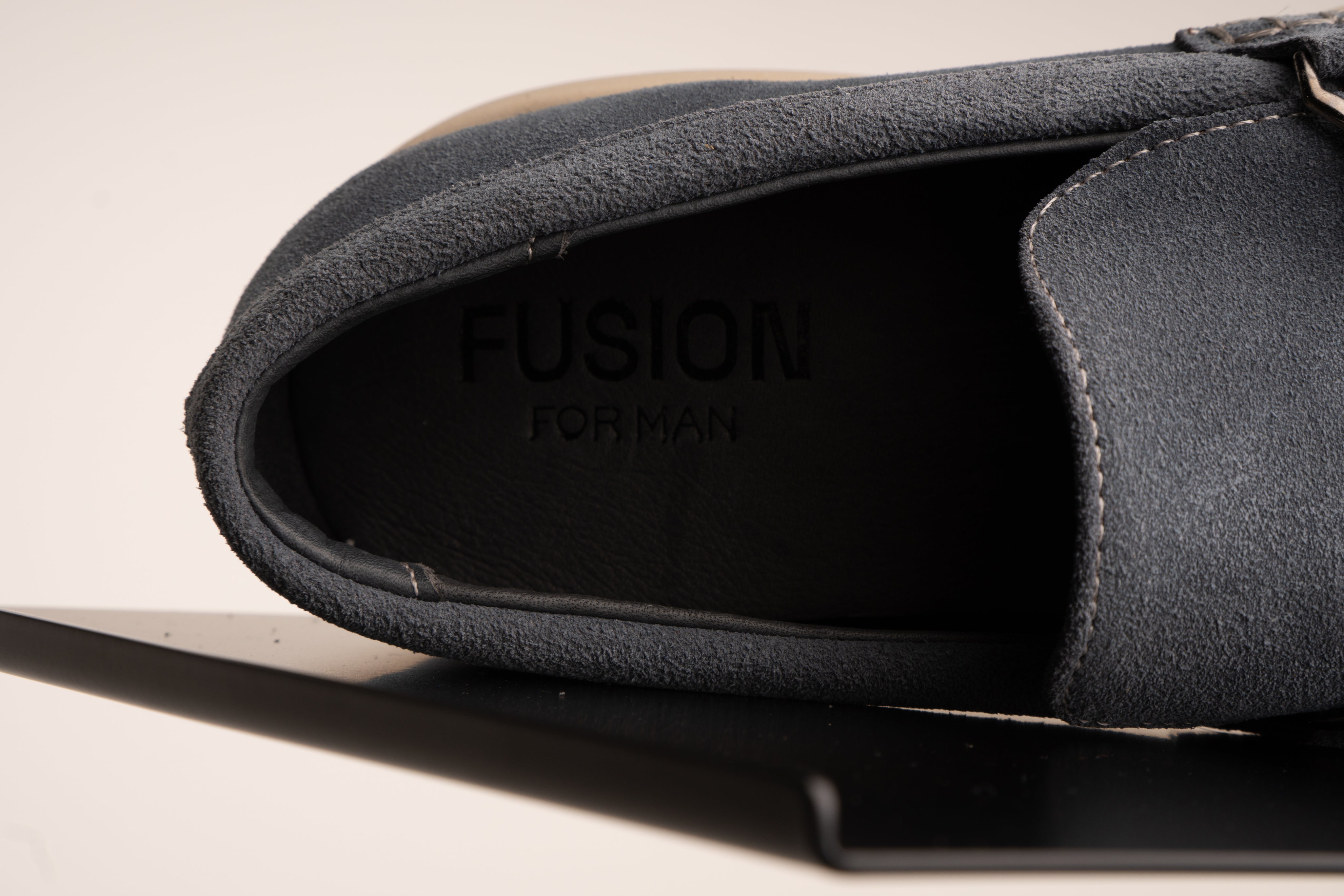 Sapato Mocassim Loafer Londres de Camurça