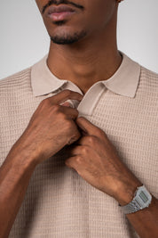 Polo Masculina Tricô Texturizada Branca Manga Curta Arejada Bege
