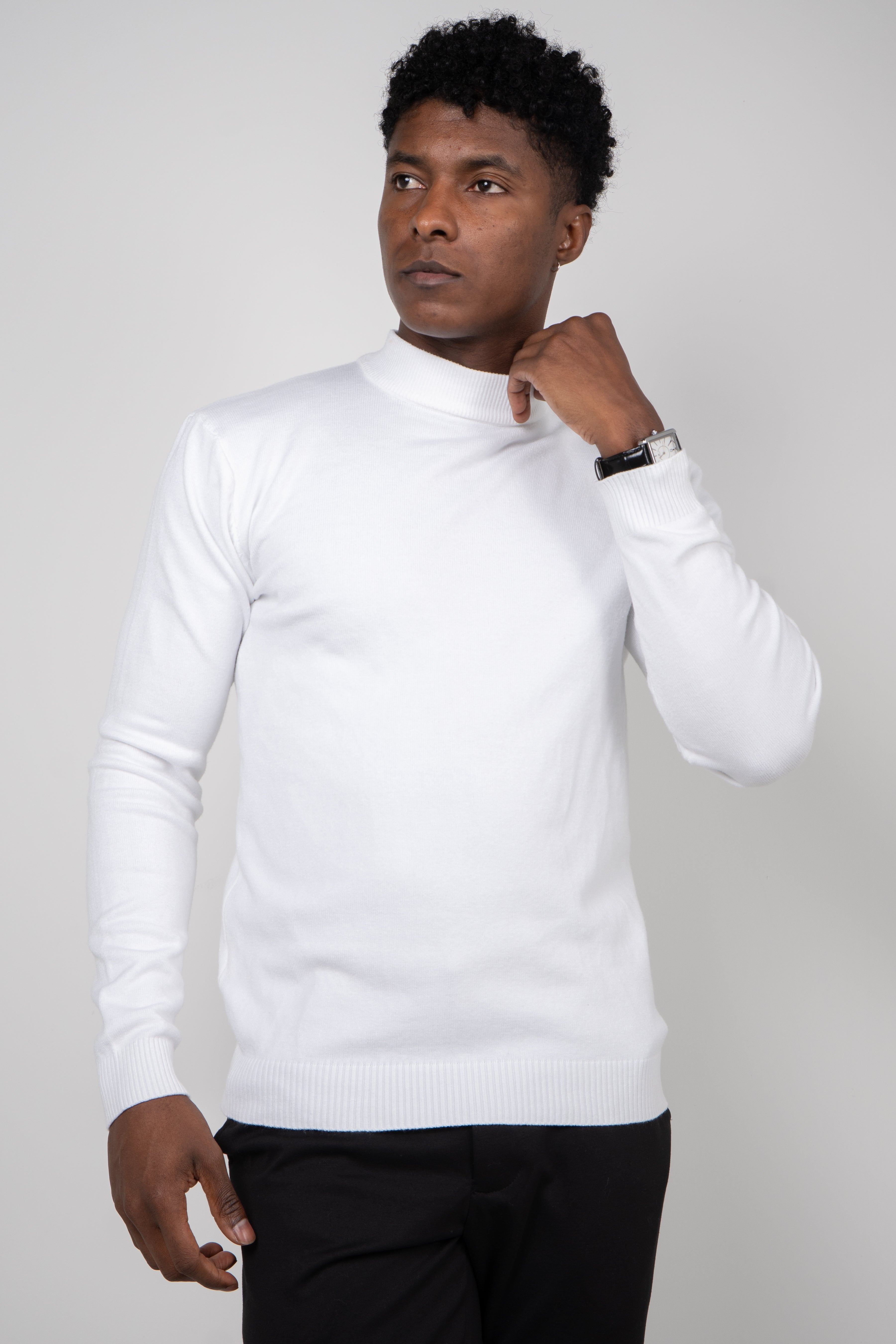 Suéter Masculina Gola Alta Cacharrel