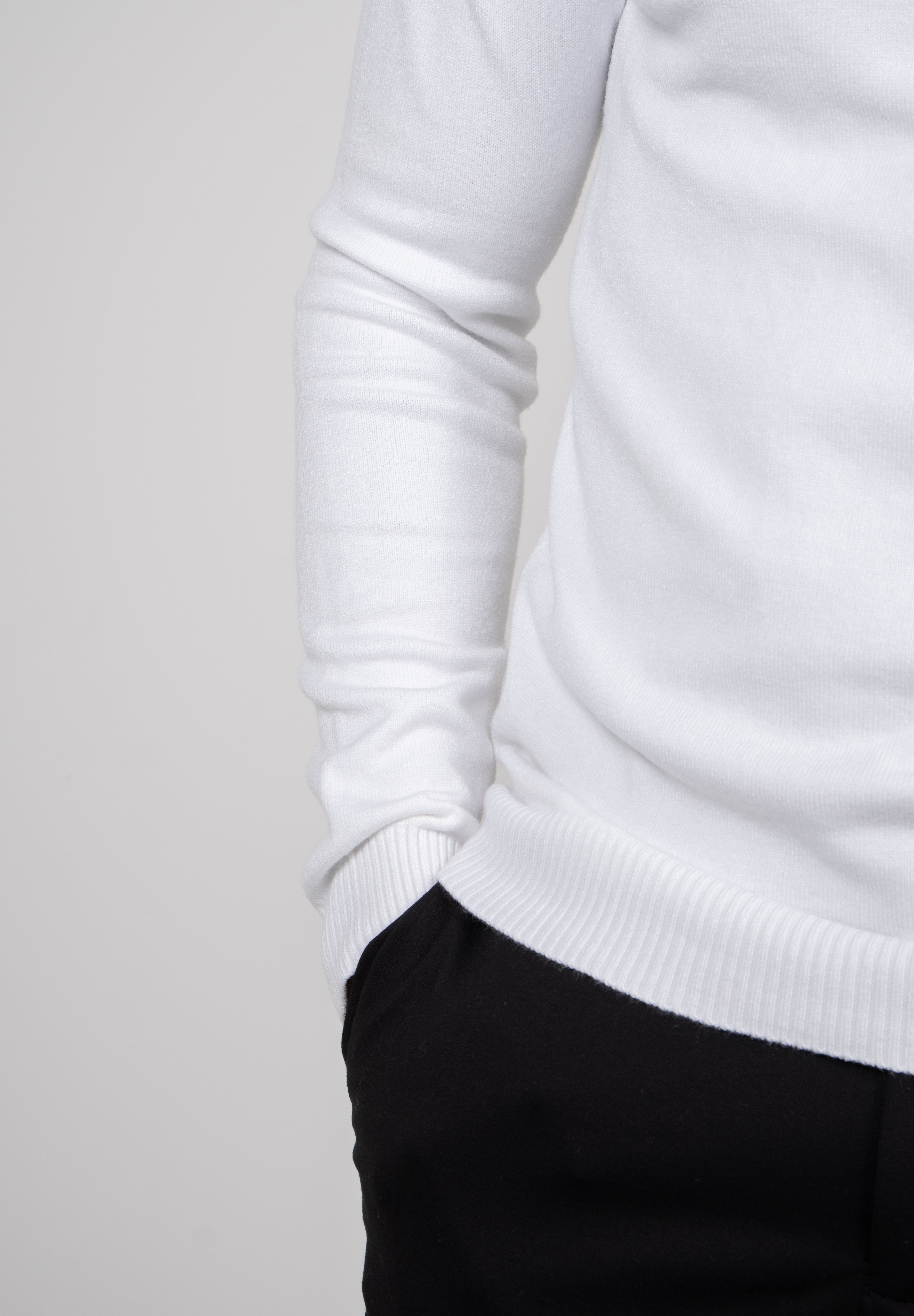 Suéter Masculina Gola Alta Cacharrel