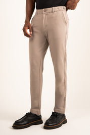Calça de Alfaiataria Slim de Poliamida com Ajuste