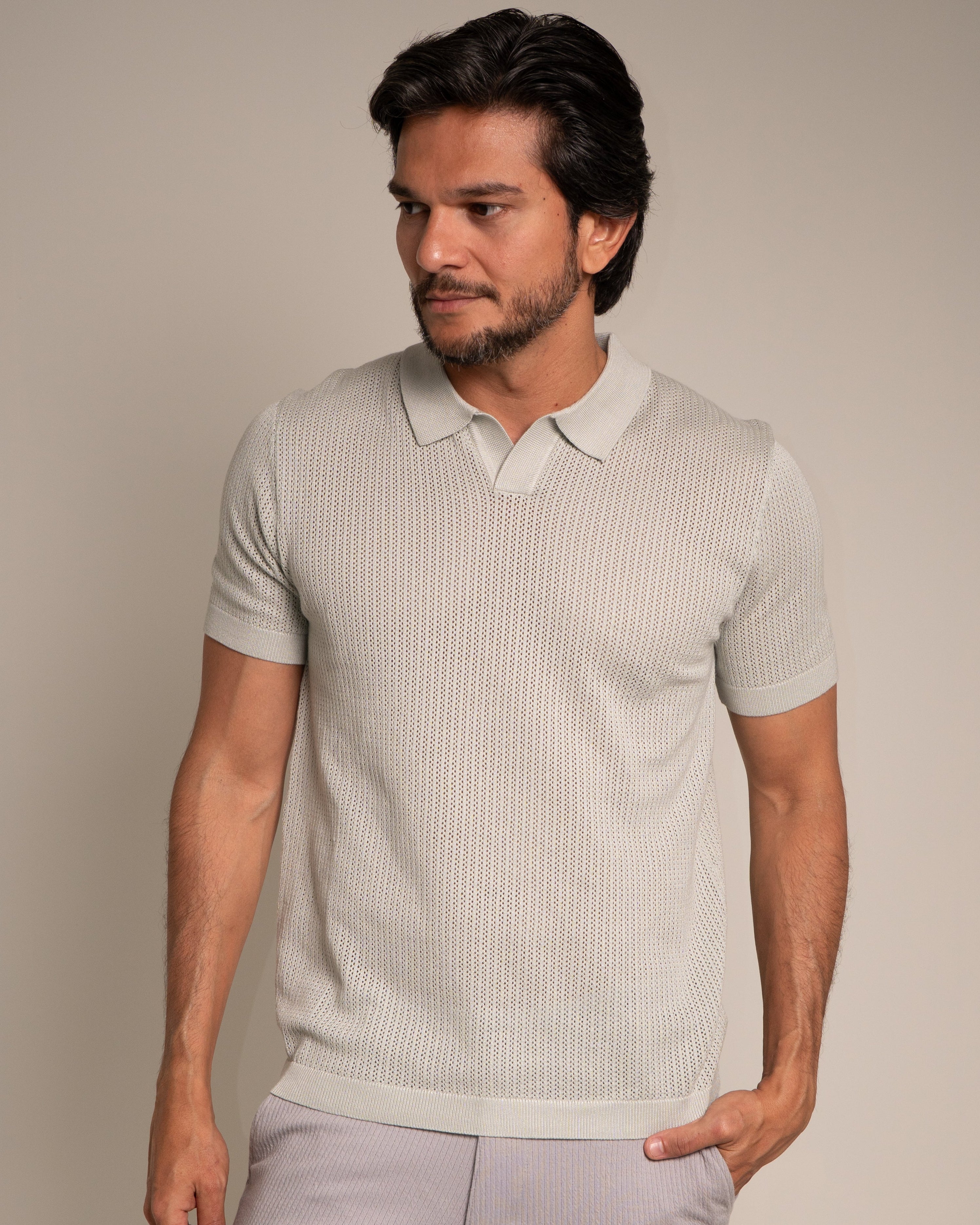 Polo Tricot Gola V Texturizada