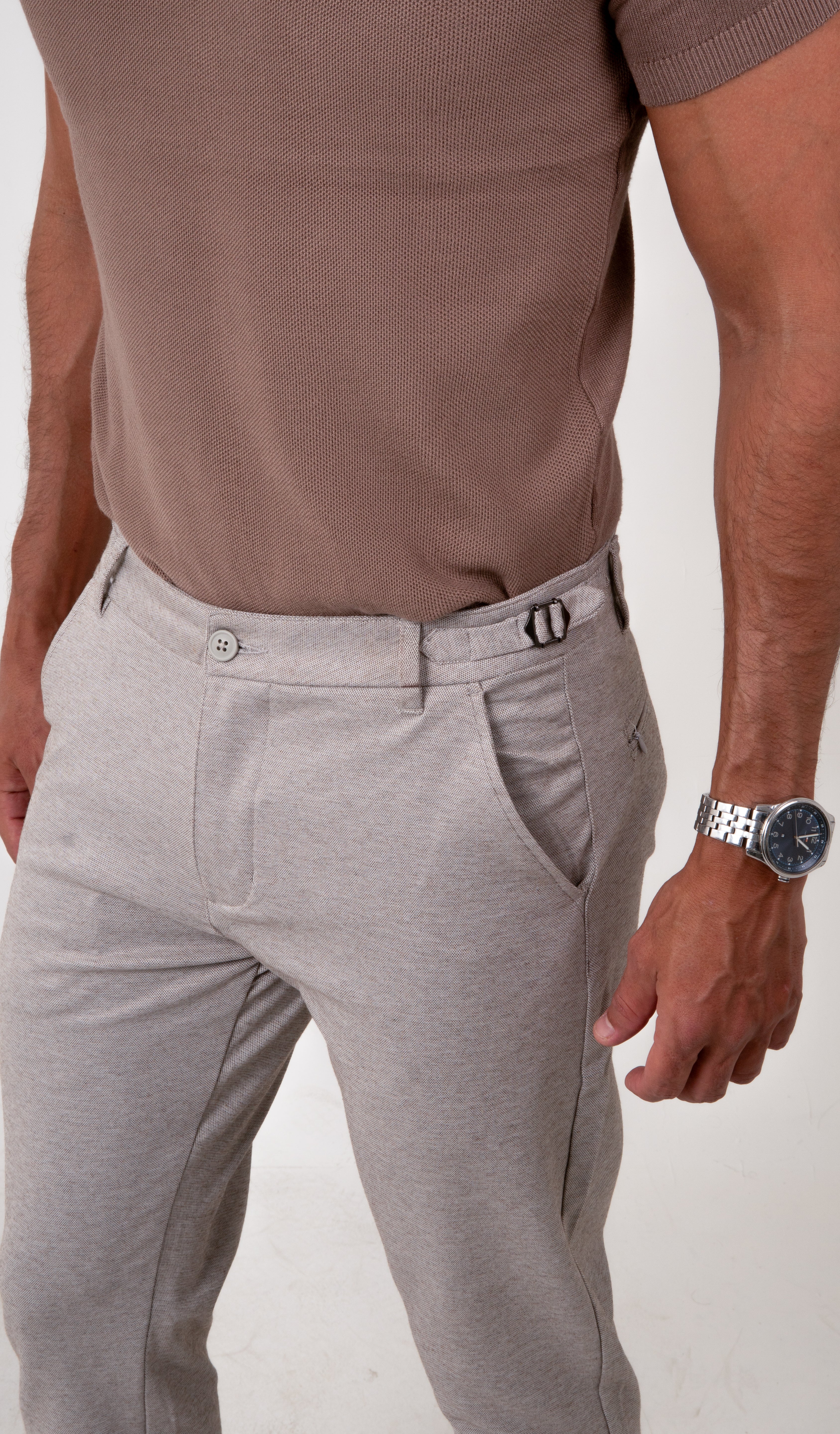 Calça Alfaiataria Masculina em Malha com Ajuste Lateral