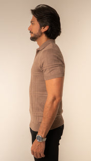 Polo Masculina Tricot Texturizada Marrom