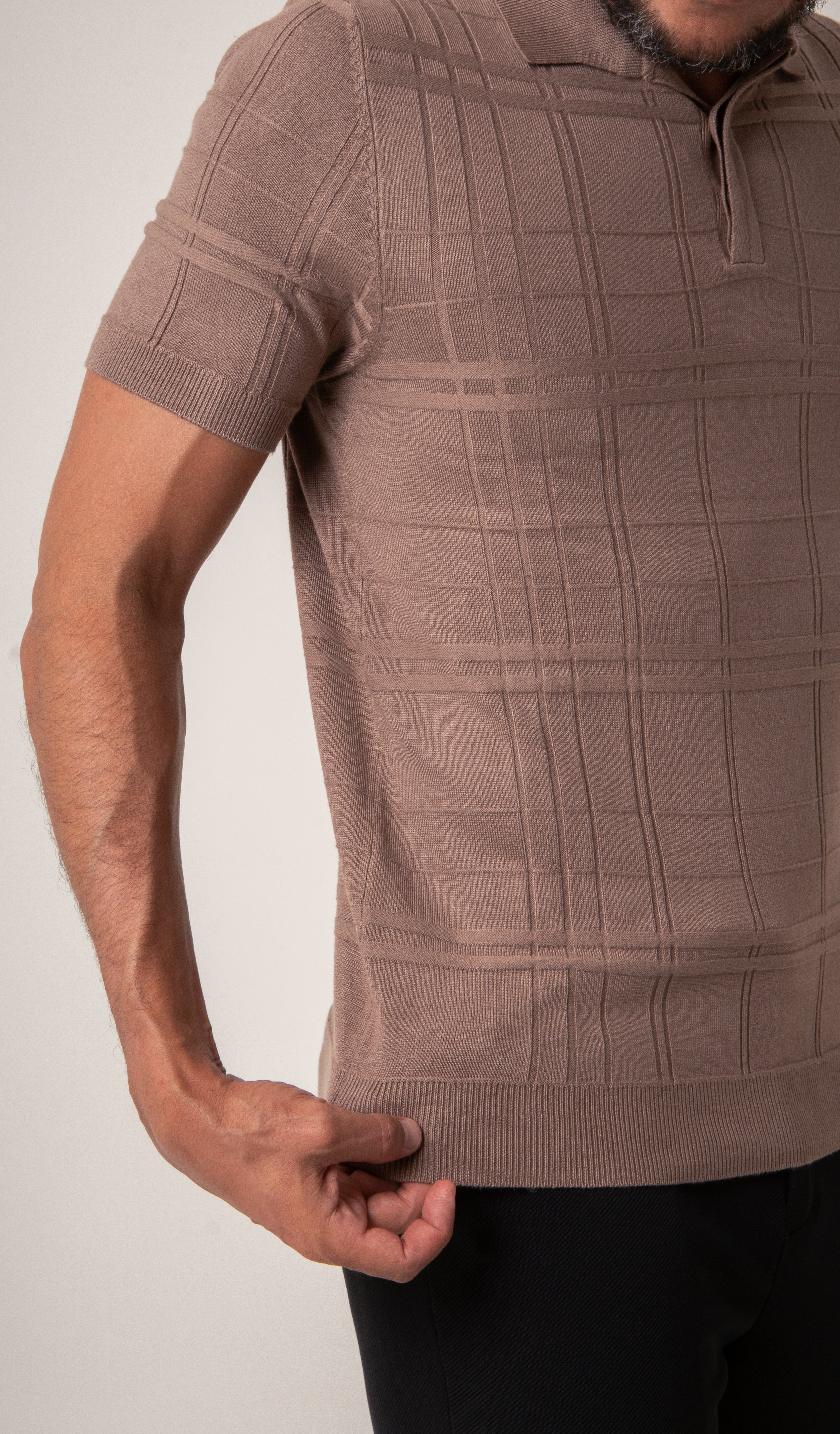 Polo Masculina Tricot Texturizada Marrom