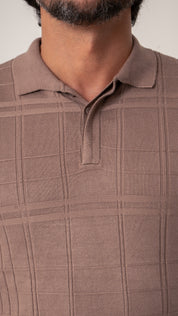 Polo Masculina Tricot Texturizada Marrom